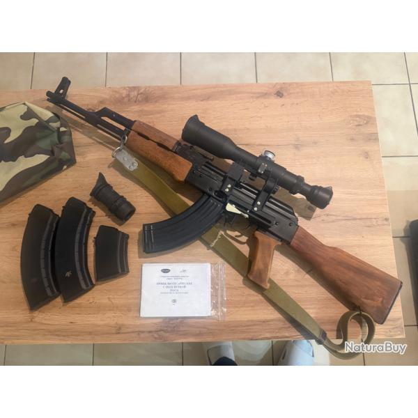 Carabine FEG SA-85M Calibre 7,62x39 (Version civile AK47 Hongroise) �quip� avec lunette bi�lorusse