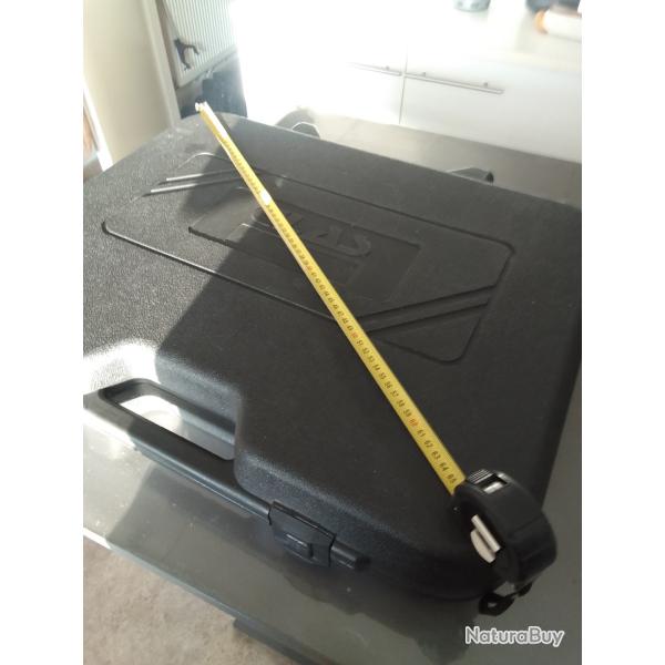 Grosse Valise en plastique noire de marque clas de protection pistolet ou revolver