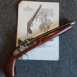 Grand pistolet de duel &agrave; silex tout monomatricule en acier et bois