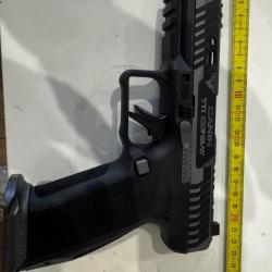 CANIK tti combat comme neuf