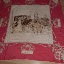 carr&eacute; foulard vintage roulott&eacute; 100% soie " d&eacute;part  diligence  79 X 73 cm