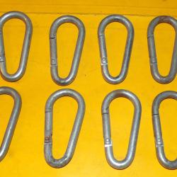 LOT DE 8 MOUSQUETONS POUR LES CHASSEURS ALPINS DE L'ARMEE FRANCAISE  , ETAT NEUF VOIR PHOTOS . POUR