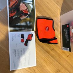 Housse N&eacute;opr&egrave;ne t&eacute;l&eacute;m&egrave;tre leica