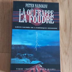 LIVRE LA OU FRAPPE LA  FOUDRE