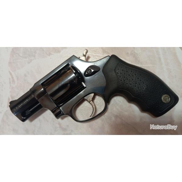 Revolver TAURUS Mod�le 85 S en 38 SP canon deux pouces tr�s bon �tat