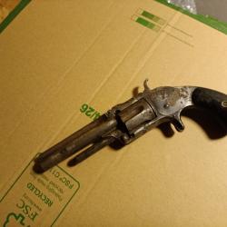 Smith et Wesson mod&egrave;le 1 1/2 cal 32 rf