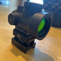 Point rouge Trijicon MRO
