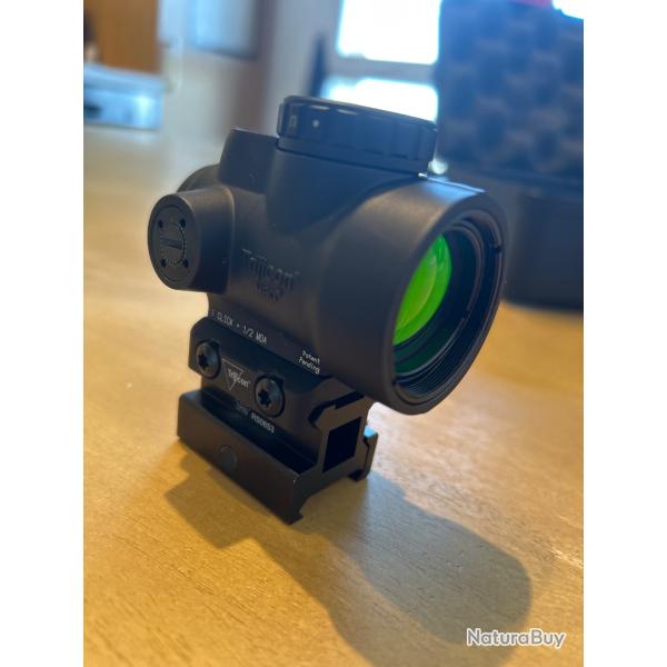 Point rouge Trijicon MRO