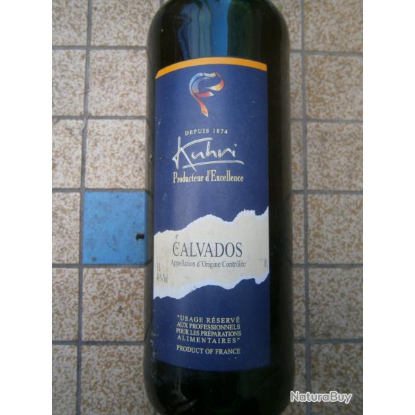 bouteille d'alcoolat concentr� de calvados
