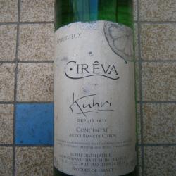 bouteille d'alcoolat concentr&eacute; de citron blanc