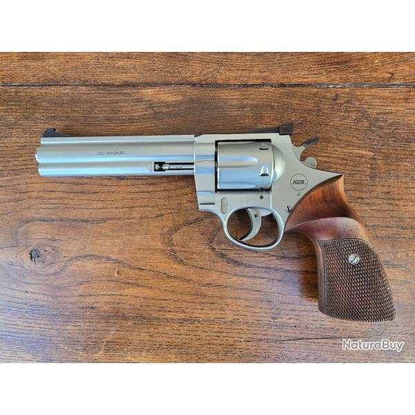 Vends r�volver Korth sport inox 6 pouces 357 magnum �tat quasi neuf.