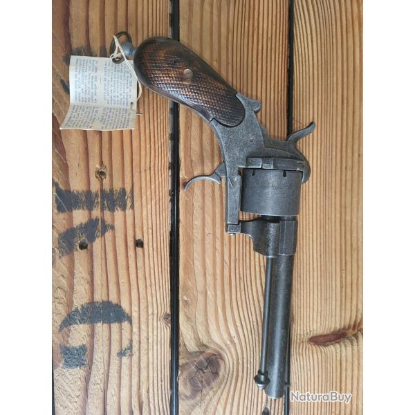 Antique pistol rare r�plique de revolver factice du 19emes