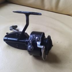 Ancien moulinet Garcia Mitchell 330