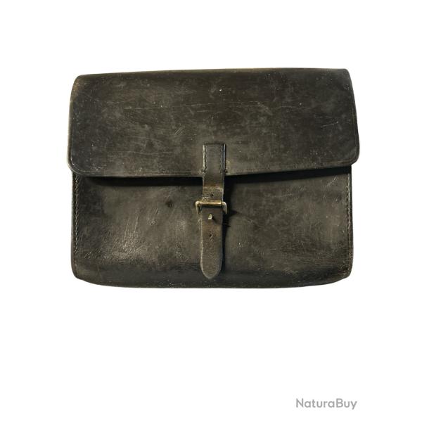 Sacoche porte document cuir militaire ?