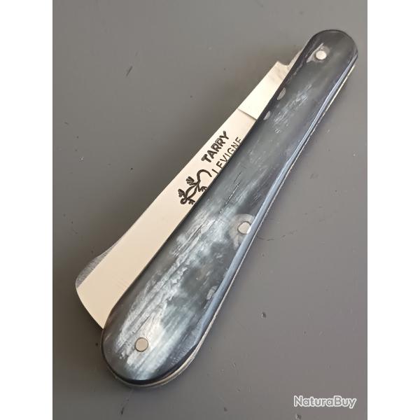 ANCIEN COUTEAU DE M�TIER, TARRY LEVIGNE, THIERS, XX�me, manche CORNE.