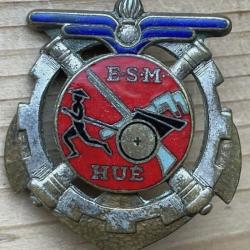 Ecole des Sp&eacute;cialistes du Mat&eacute;riel, HUE, attache non conforme