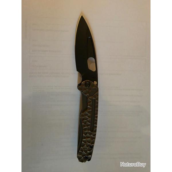 Couteau pliant Medford Knives and Tools Infraction Knife "Titanium Bronze" "Peaks and Valleys" S45VN