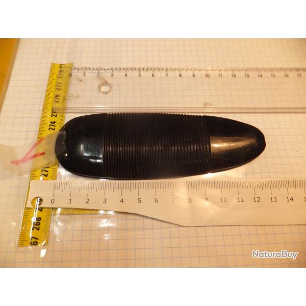 Plaque de couche de fusil de chasse.                                                             (1)