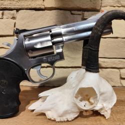 Revolver Smith & Wesson mod 686 4" cal 357 mag +1� sans prix de r&eacute;serve
