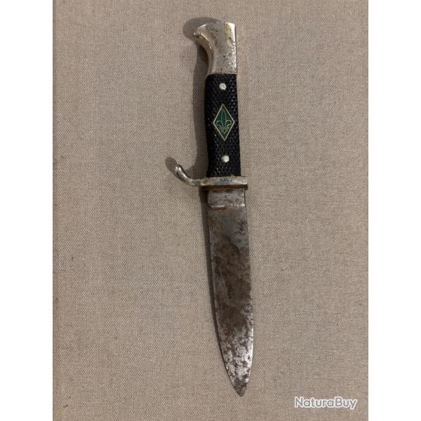 Couteau de scout/en plein air, style jeunesse hitl�rienne (2nd guerre mondiale) ancien