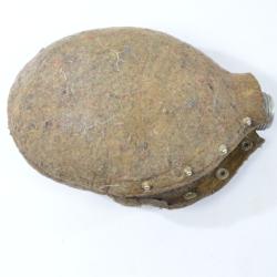 Ancienne gourde militaire &agrave; identifier. WW2 ? Allemand / Tch&egrave;que ?