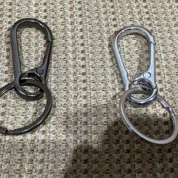 Paire de Mousqueton porte cl&eacute;