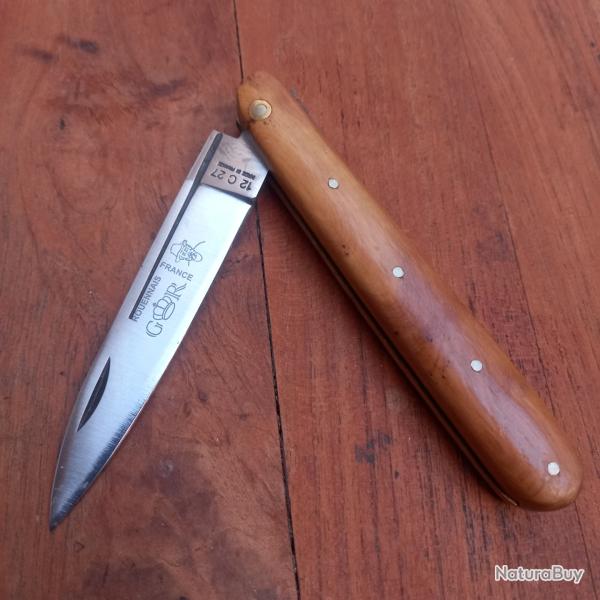 Joli Couteau Regional LE ROUENNAIS par GILLES REYNEWAETER Manche en GEN�VRIER