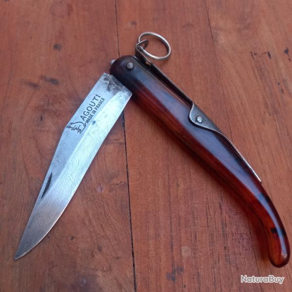 Ancien Couteau AGOUTI FRANCE Manche en R�sine