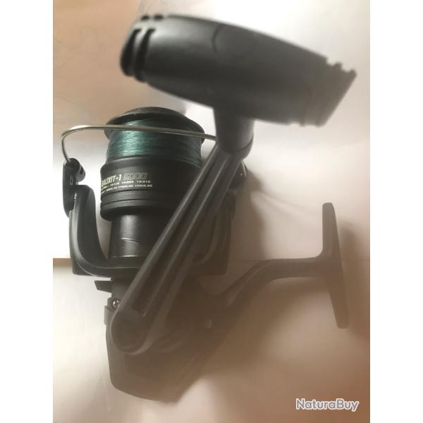 GROS MOULINET NEUF TAILLE 5000. R�SISTANT � L'EAU DE MER. CONVIENT AUSSI � GROS POISSONS D'EAU DOUCE