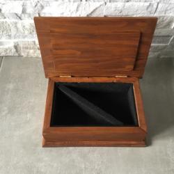 Superbe petit coffret pour BULLDOG ou petit pistolet / revolver