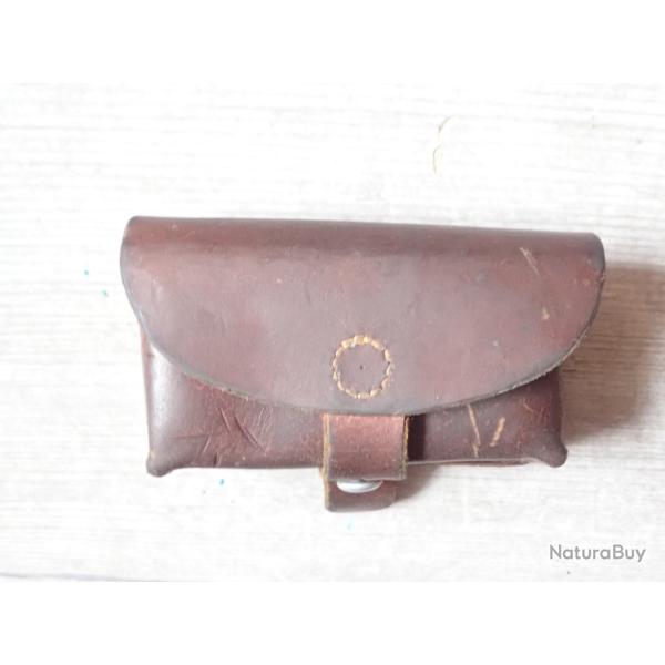 1942 : Trousse d'entretien pour pistolet parabellum P06, P06/24 Suisse ou r�volver 1882 ou 1882/29.