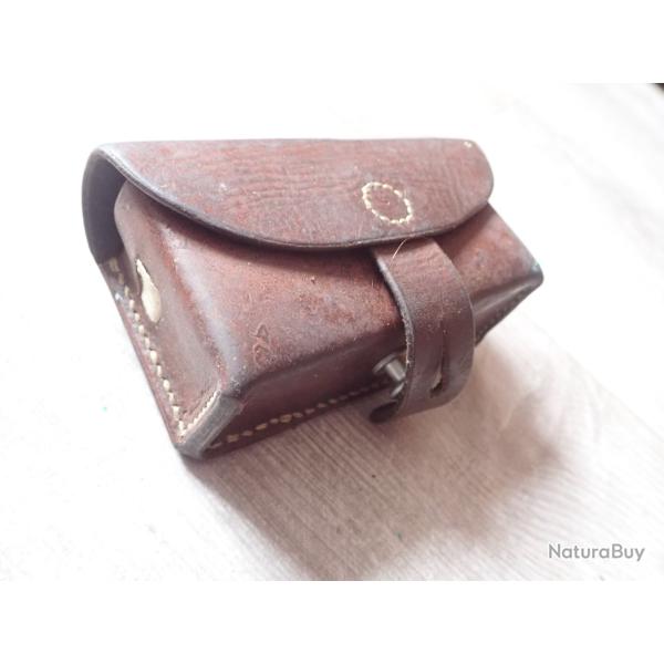 1942 Sacoche, trousse pour entretien du revolver Suisse 1882, 82/29 et pistolet parabellum 00, 06