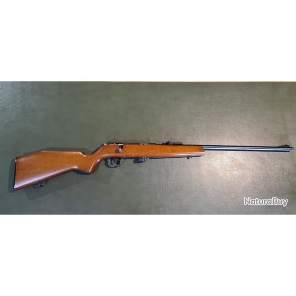 Carabine VOERE r�p�tition manuelle avec chargeur 5 coups.