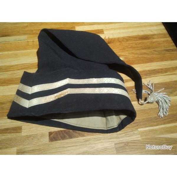 bonnet  de  police