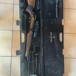 Maral calibre 300win mag avec point rouge h34 L