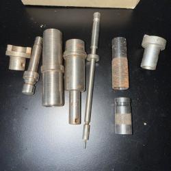 ENSEMBLE D'OUTILS  DIVERS A IDENTIFIER