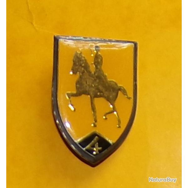 4� R�giment de Cuirassiers, E.C.L, jaune, cavalier et 4 dor�, FABRICANT B.H MAYER , HOMOLOGATION SAN