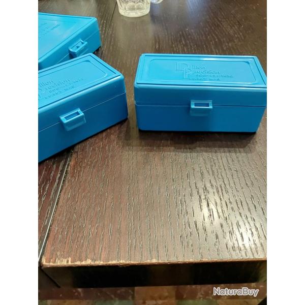 Lot Bo�te � cartouches 38 / 357 mag Dillon Precision
