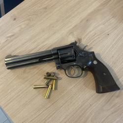 Smith & Wesson 586 6 pouces - calibre 38/357