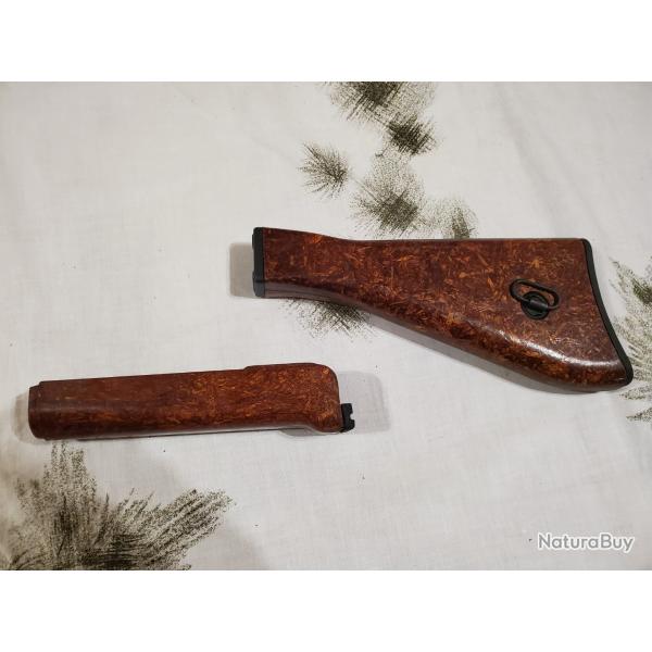 A vendre crosse et garde-main MK 67 (VZ 58)