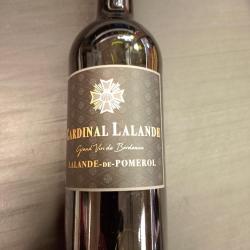 superbe bouteille de Lalande de Pommerol de Cardinal de Pomerol 2023