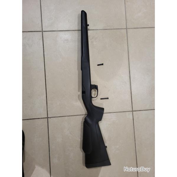 Crosse tikka t3x avec pontet ctr/upr et vis d'action