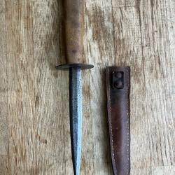 Poignard tranch&eacute;e Coutrot num&eacute;ro 6 - militaria - ww1