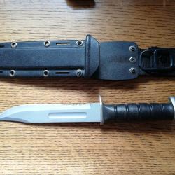R&eacute;plique Couteau K-Bar