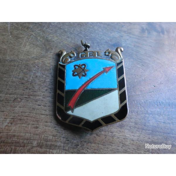 insigne �mail artillerie centre d'essai des landes / drago paris