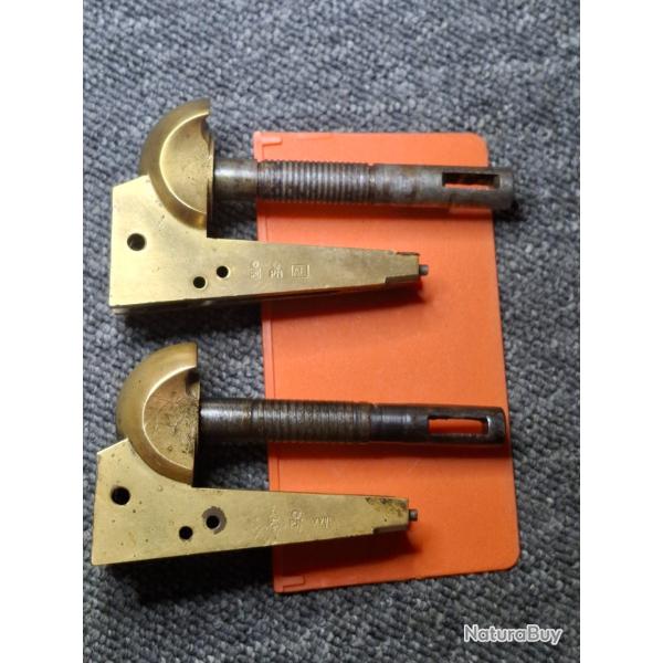 Lot de 2 Carcasses Poudre noire Cal 36 dans l'�tat.