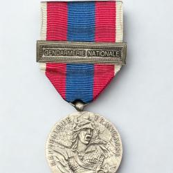 (14.041) M&eacute;daille de la D&eacute;fense Nationale - Argent - Agrafe Gnd Natio