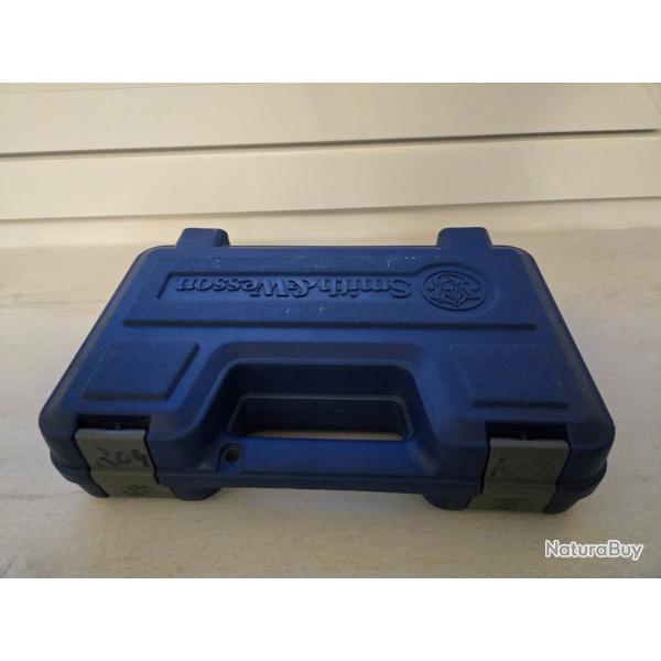 mallette smith & wesson