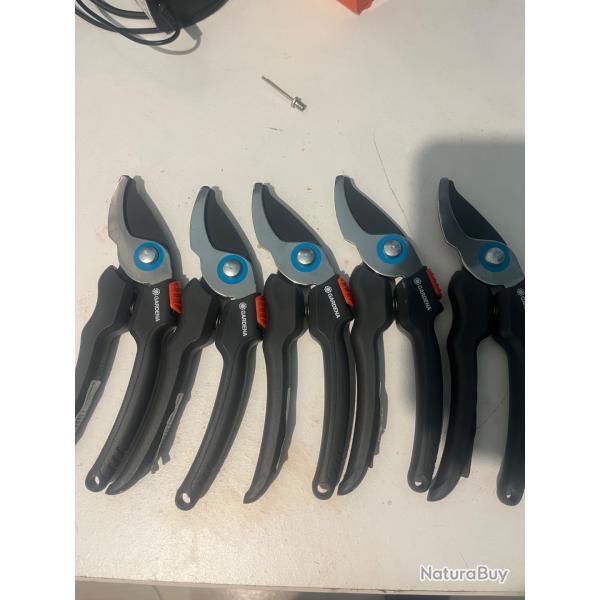 Lots s�cateur neuf