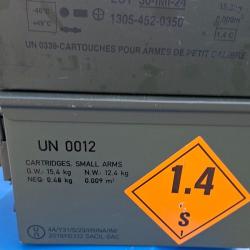 CAISSE  MUNITION  EN METAL  BOX MUNITION